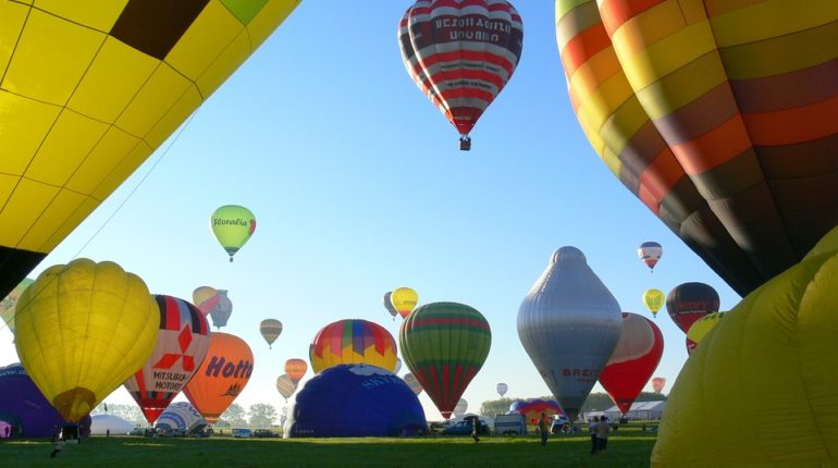 Mongolfiera in volo